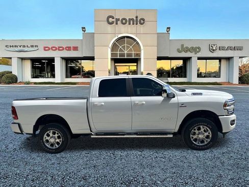 Used 2024 RAM 2500 Laramie w/ Safety Group AWD/4WD image 2