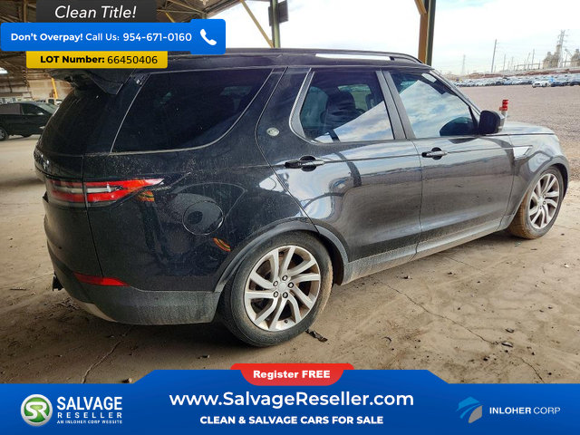 Used 2017 Land Rover Discovery HSE AWD/4WD image 4