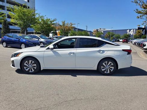 Certified 2023 Nissan Altima 2.5 S image 7