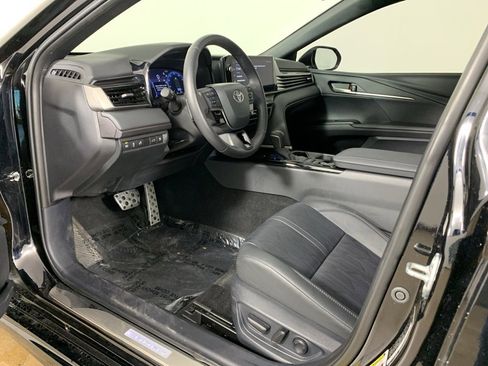 Used 2025 Toyota Camry XSE image 20