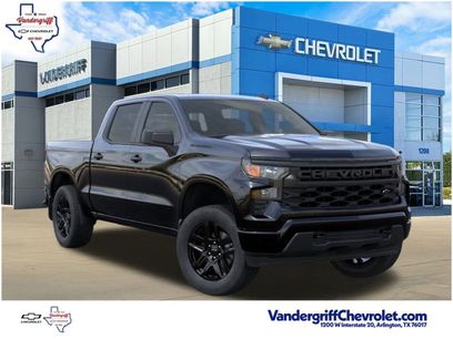 New 2026 Chevrolet Silverado 1500 Custom w/ LPO, Dark Essentials Package