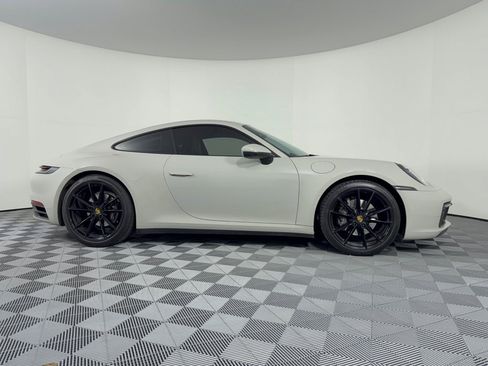 Certified 2022 Porsche 911 Carrera RWD image 8