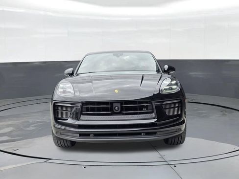 Certified 2023 Porsche Macan S AWD/4WD image 10