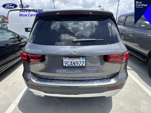 Used 2023 Mercedes-Benz GLB 250 image 8