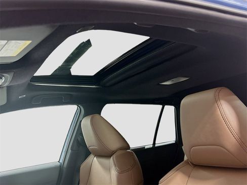 New 2026 Toyota Corolla Cross XLE image 19