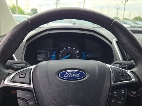 Used 2024 Ford Edge Titanium AWD/4WD image 36