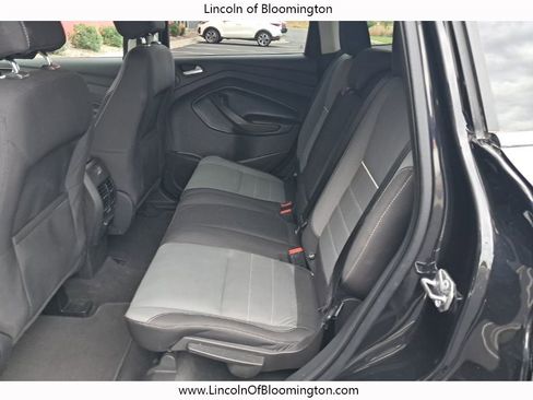 Used 2015 Ford Escape SE w/ Equipment Group 201A image 24