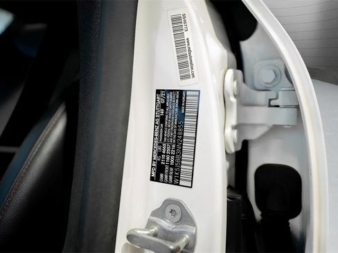 Used 2022 Mercedes-Benz CLA 35 AMG 4MATIC image 29