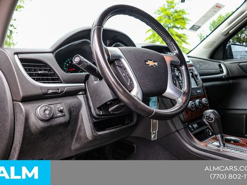 Used 2014 Chevrolet Traverse LT w/ All-Star Edition FWD image 22