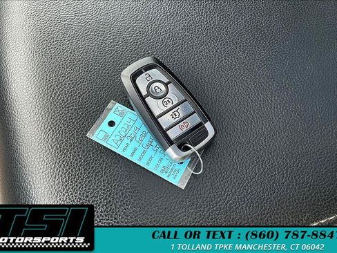Used 2019 Ford Expedition Limited AWD/4WD image 11