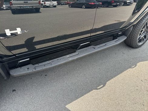 New 2025 GMC Hummer EV 2X image 65