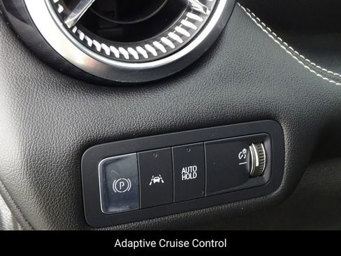 Used 2024 Chevrolet Blazer EV LT AWD/4WD image 17