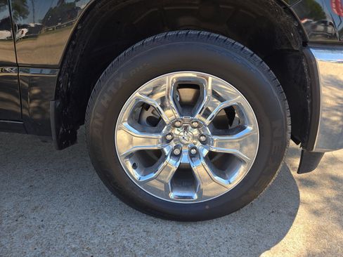 Used 2025 RAM 1500 Lone Star RWD image 27