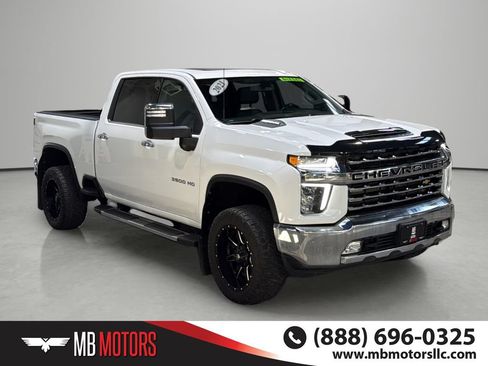 Used 2021 Chevrolet Silverado 3500 LTZ w/ LTZ Convenience Package AWD/4WD image 6