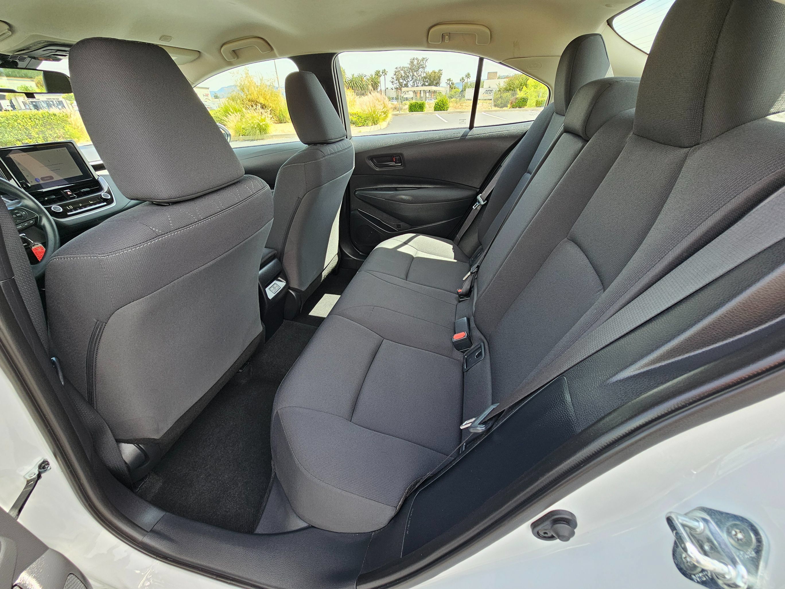 Used 2025 Toyota Corolla LE FWD image 18
