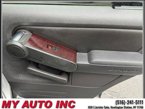 Used 2010 Ford Explorer Limited image 32