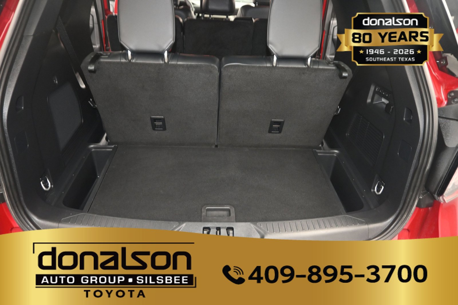 Used 2025 Ford Explorer ST-Line w/ Premium Package RWD image 19