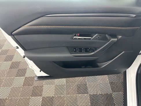 Used 2024 MAZDA CX-50 2.5 Turbo w/ Weather Package image 23