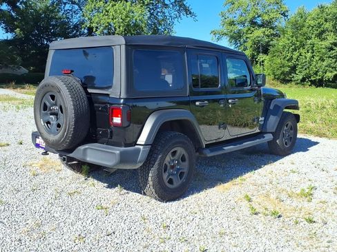 Used 2021 Jeep Wrangler Unlimited Sport AWD/4WD image 9