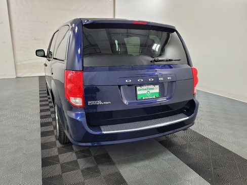 Used 2017 Dodge Grand Caravan SE w/ Power Window Group image 6