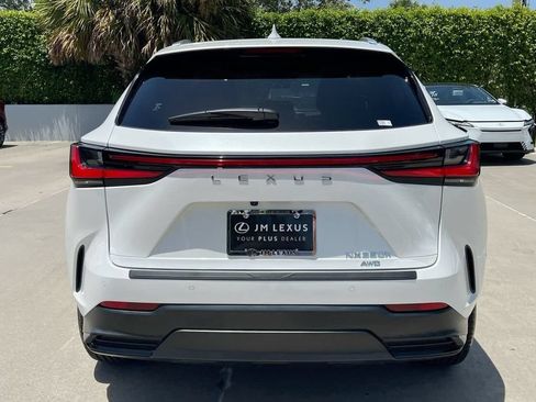 Used 2025 Lexus NX 350h AWD w/ Accessory Package (Z2) image 6