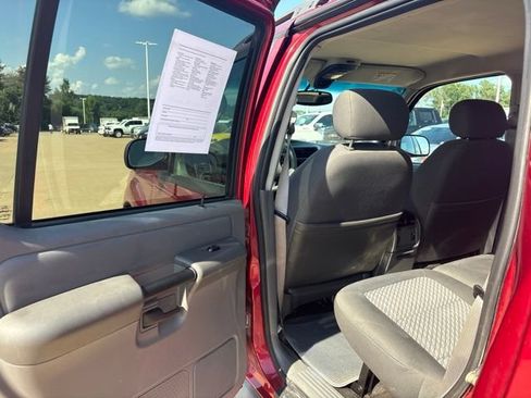 Used 2005 Ford Explorer Sport Trac 2WD image 23