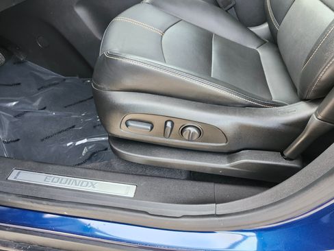 Used 2023 Chevrolet Equinox Premier FWD image 24