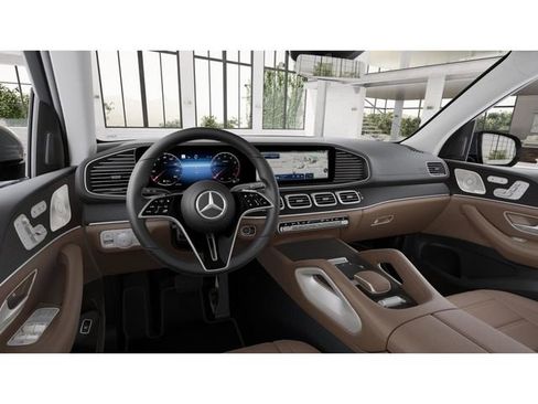 New 2026 Mercedes-Benz GLS 450 4MATIC image 3