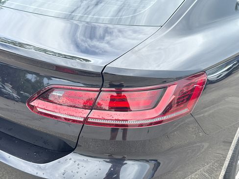 Used 2021 Volkswagen Arteon SE FWD image 26