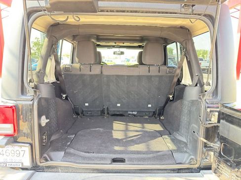 Used 2016 Jeep Wrangler Unlimited Sport w/ Quick Order Package 24S AWD/4WD image 23
