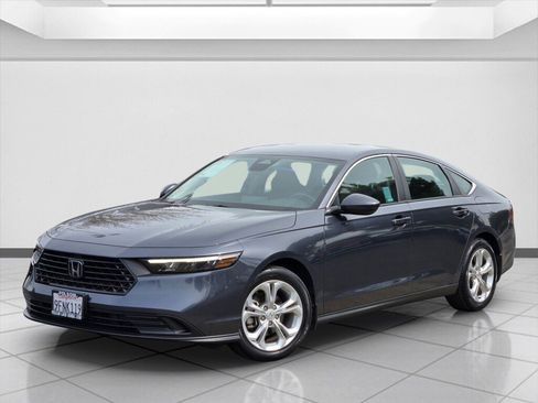 Used 2023 Honda Accord LX image 9