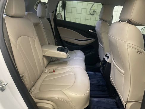 Used 2019 Buick Envision Essence FWD image 19