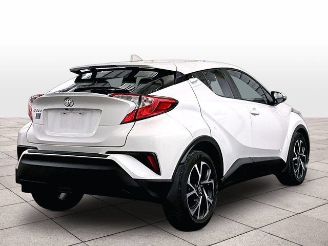 Used 2021 Toyota C-HR XLE FWD image 11