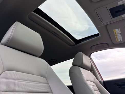 Used 2024 Honda CR-V EX-L image 15