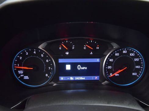 Used 2022 Chevrolet Equinox RS w/ Infotainment Package image 20