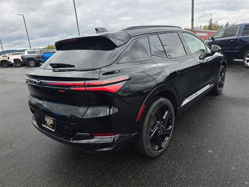 New 2026 Chevrolet Equinox EV RS image 4