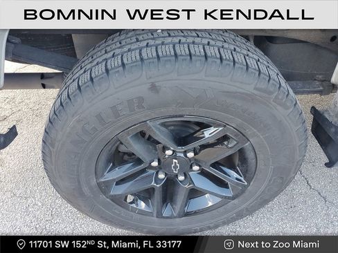 Used 2022 Chevrolet Silverado 1500 Custom Trail Boss image 9