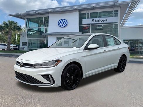 New 2026 Volkswagen Jetta SE image 8