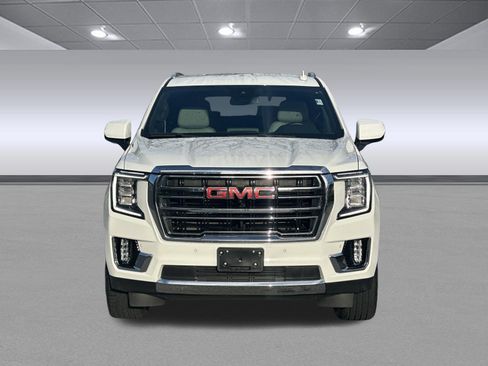 Used 2024 GMC Yukon SLT w/ SLT Luxury Package AWD/4WD image 8