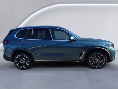 New 2026 BMW X5 xDrive40i image 3