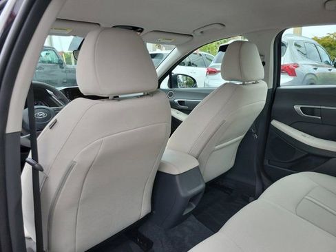 Certified 2023 Hyundai Sonata SEL w/ Cargo Package FWD image 14