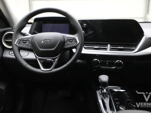 New 2026 Chevrolet Trax ACTIV FWD image 20