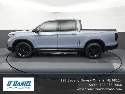 Used 2022 Honda Ridgeline Black Edition image 2