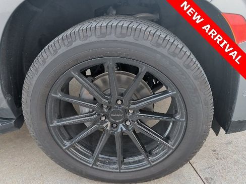 Used 2022 Cadillac Escalade Premium Luxury w/ LPO, Floor Liner Package image 9