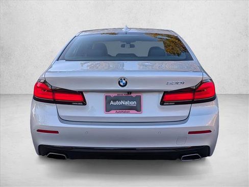 Used 2021 BMW 530i image 7