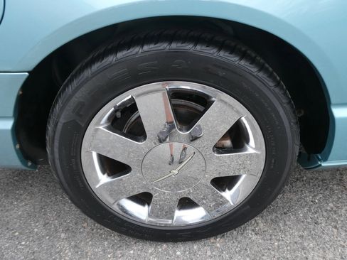 Used 2002 Ford Thunderbird RWD image 28