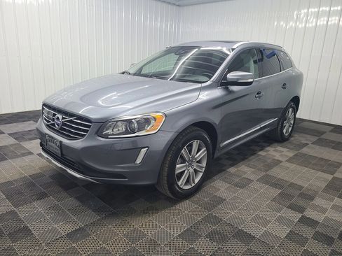 Used 2016 Volvo XC60 T5 Platinum w/ Climate Package AWD/4WD image 7