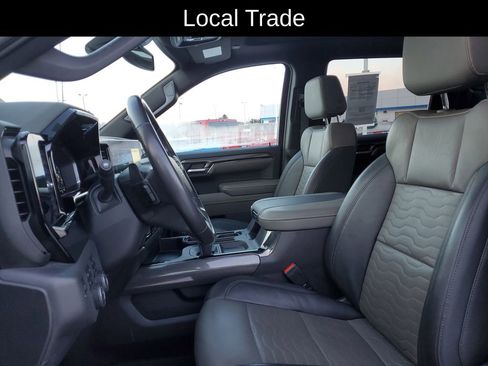 Used 2023 Chevrolet Silverado 1500 ZR2 image 5