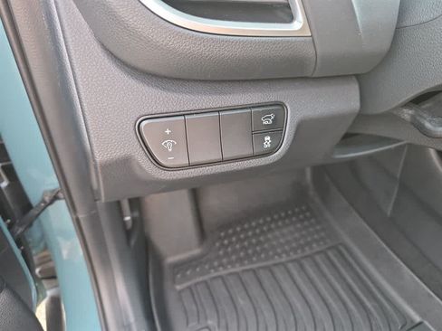 Used 2025 Kia Seltos SX AWD/4WD image 15