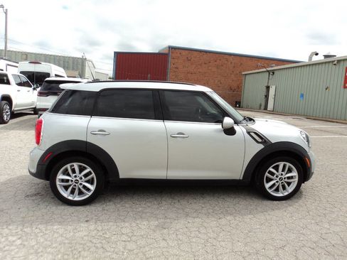 Used 2014 MINI Cooper Countryman S image 6